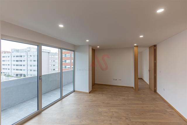 Apartamento T2 - Ramalde, Porto, Porto - Imagem grande