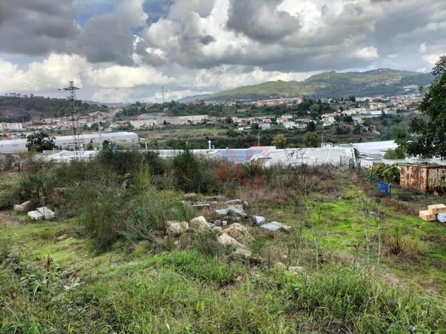 Terreno Urbano T0 - Caldas de Vizela, Vizela, Braga - Imagem grande