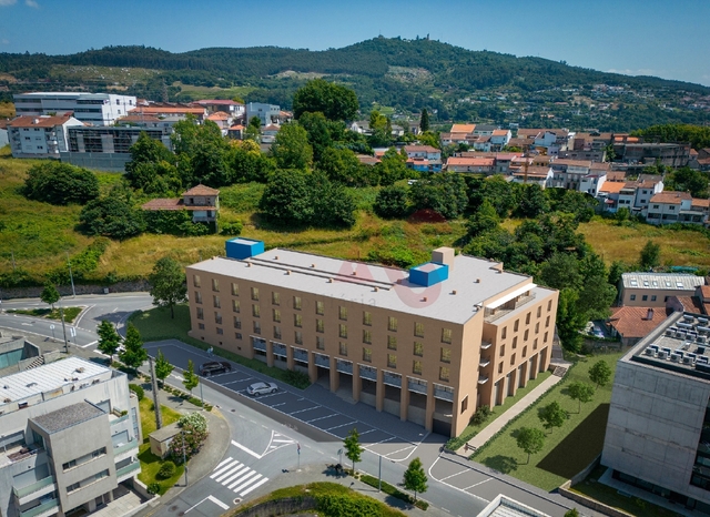 Loja T0 - Azurm, Guimares, Braga - Imagem grande