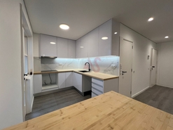 Apartamento T2 - Bonfim, Porto, Porto