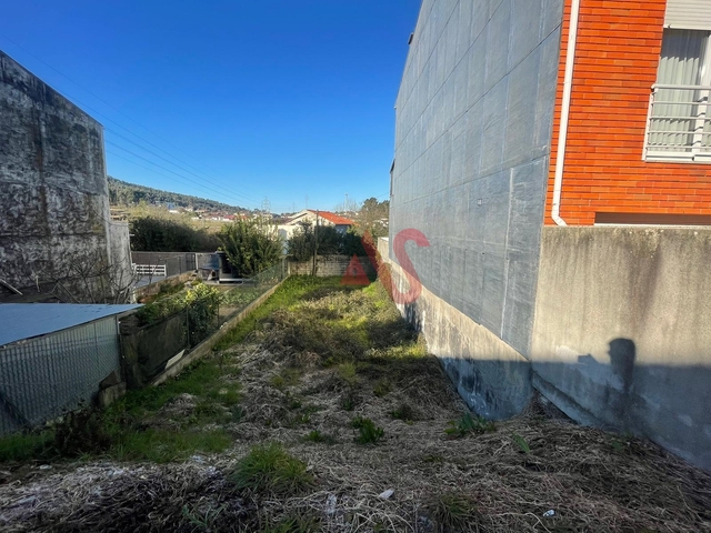 Terreno Urbano T0 - Santiago (Candoso), Guimares, Braga - Imagem grande