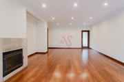 Apartamento T4 - Fermentes, Guimares, Braga - Miniatura: 1/9