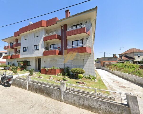 Moradia T4 - Oliveira de Azemeis, Oliveira de Azemis, Aveiro - Imagem grande