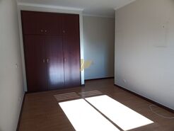 Apartamento T2 - Paos de Brando, Santa Maria da Feira, Aveiro