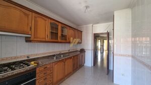 Apartamento T3 - Argoncilhe, Santa Maria da Feira, Aveiro