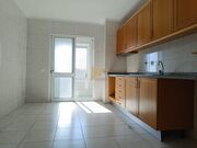 Apartamento T2 - Paos de Brando, Santa Maria da Feira, Aveiro - Miniatura: 1/9