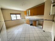 Apartamento T3 - Oliveira de Azemeis, Oliveira de Azemis, Aveiro - Miniatura: 2/9