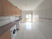 Apartamento T3 - Oliveira de Azemeis, Oliveira de Azemis, Aveiro - Miniatura: 3/9