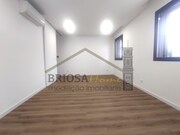 Apartamento T2 - Santo Antnio dos Olivais, Coimbra, Coimbra - Miniatura: 9/9