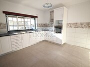 Apartamento T3 - Regueira de Pontes, Leiria, Leiria - Miniatura: 8/9