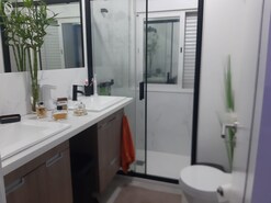 Apartamento T2 - Laranjeiro, Almada, Setbal - Miniatura: 13/20