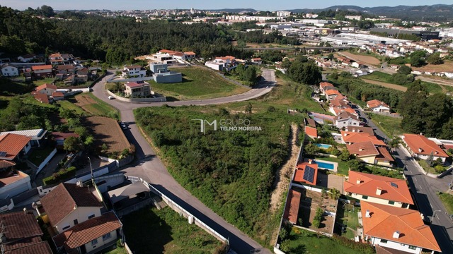 Terreno Rstico T0 - Vila de Cucujes, Oliveira de Azemis, Aveiro - Imagem grande
