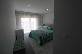 Apartamento T3 - Quelfes, Olho, Faro (Algarve) - Miniatura: 52/54
