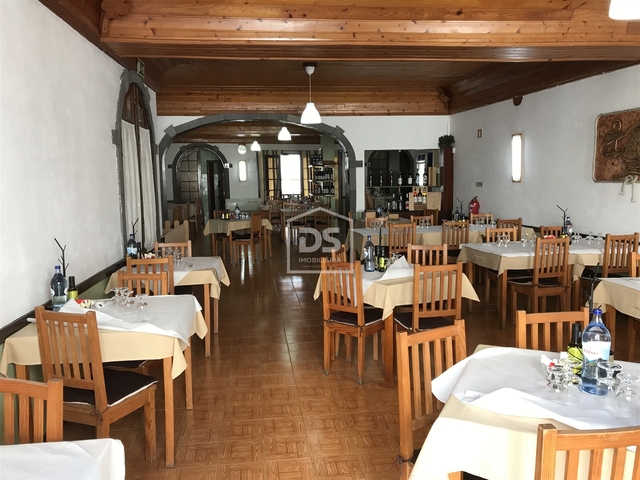 Bar/Restaurante T4 - Velas, Velas, Ilha de S. Jorge - Imagem grande