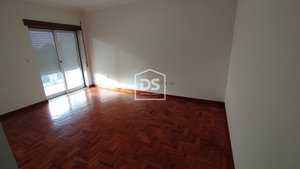 Apartamento T4 - Currelos, Carregal do Sal, Viseu - Miniatura: 16/16