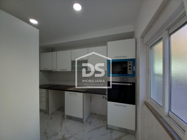 Apartamento T2 - Amora, Seixal, Setbal - Imagem grande