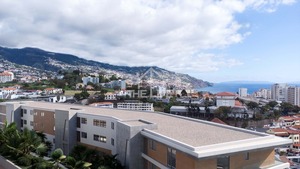 Apartamento T3 - So Martinho, Funchal, Ilha da Madeira - Miniatura: 1/25