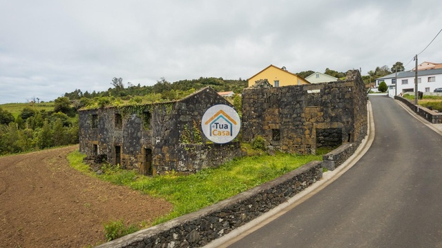 Moradia T2 - Calheta (Madeira), Calheta (Madeira), Ilha da Madeira - Imagem grande