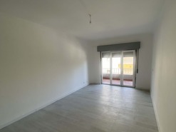 Apartamento T3 - Nossa Senhora de Ftima, Entroncamento, Santarm - Miniatura: 1/31