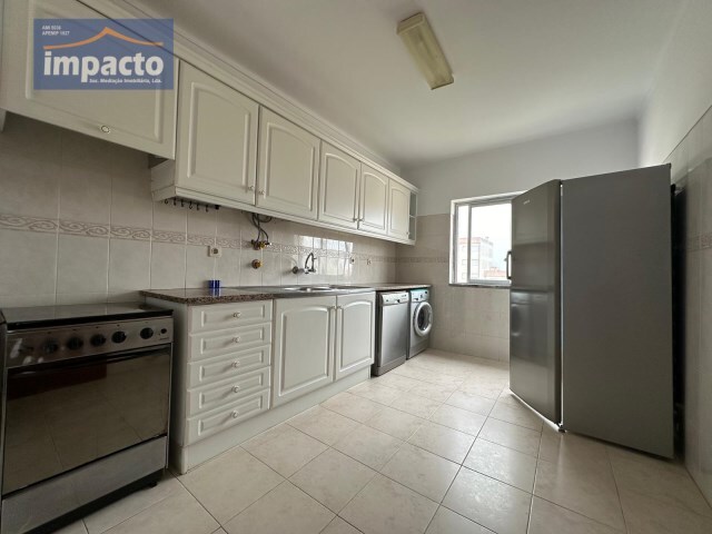 Apartamento T2 - Alverca do Ribatejo, Vila Franca de Xira, Lisboa - Imagem grande