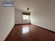 Apartamento T2 - Alverca do Ribatejo, Vila Franca de Xira, Lisboa - Miniatura: 4/9