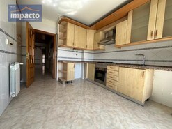 Apartamento T3 - Alverca do Ribatejo, Vila Franca de Xira, Lisboa