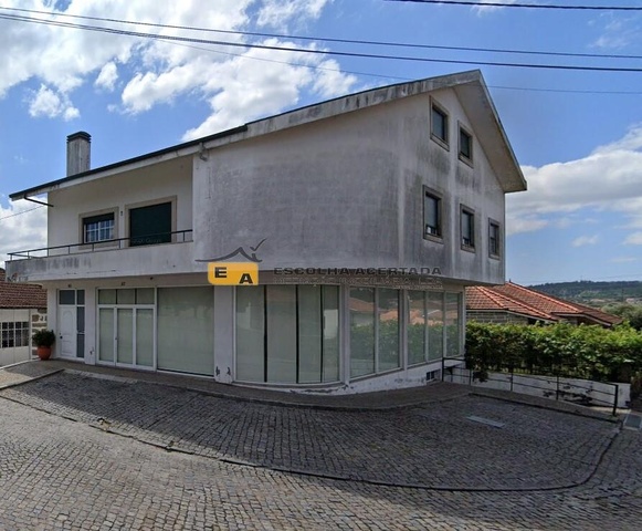 Prdio - Meixomil, Paos de Ferreira, Porto - Imagem grande
