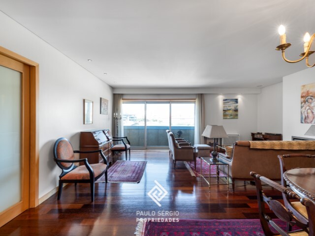 Apartamento T4 - Mafamude, Vila Nova de Gaia, Porto - Imagem grande