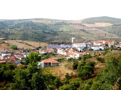 Moradia T3 - Poiares, Freixo de Espada  Cinta, Bragana - Miniatura: 4/4