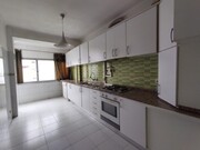 Apartamento T3 - Laranjeiro, Almada, Setbal