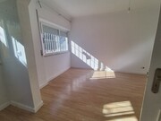 Apartamento T3 - Laranjeiro, Almada, Setbal - Miniatura: 5/9