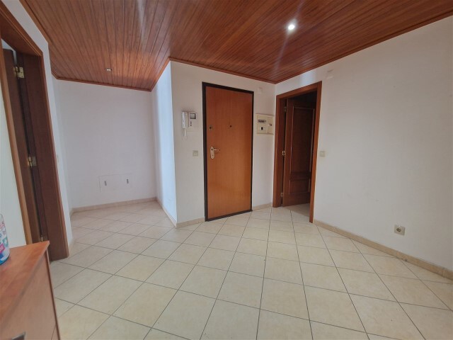 Apartamento T2 - Alhos Vedros, Moita, Setbal - Imagem grande