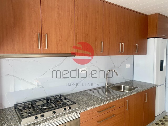 Apartamento T3 - Moimenta da Beira, Moimenta da Beira, Viseu - Imagem grande