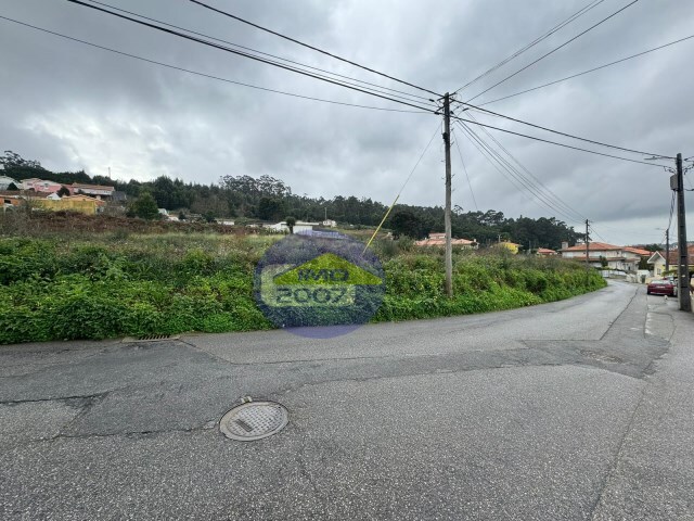 Terreno Urbano - Nogueira da Regedoura, Santa Maria da Feira, Aveiro - Imagem grande