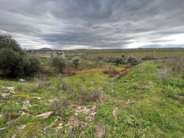 Terreno Industrial - Vila Nova de Foz Ca, Vila Nova de Foz Ca, Guarda - Imagem grande