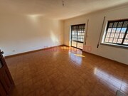 Apartamento T2 - Lajeosa do Mondego, Celorico da Beira, Guarda - Miniatura: 7/9