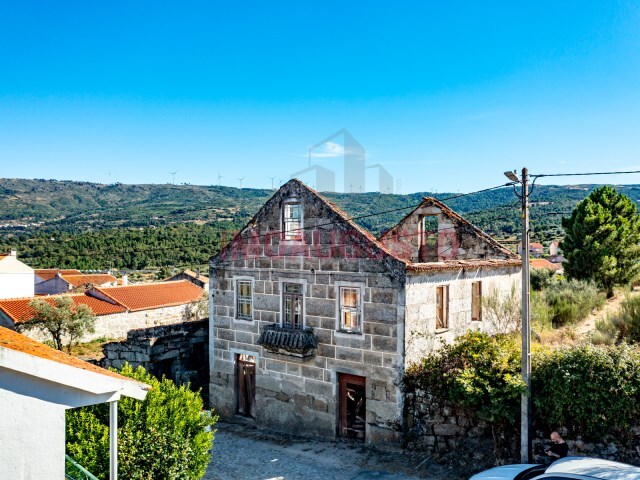 Moradia - Vale de Azares, Celorico da Beira, Guarda - Imagem grande