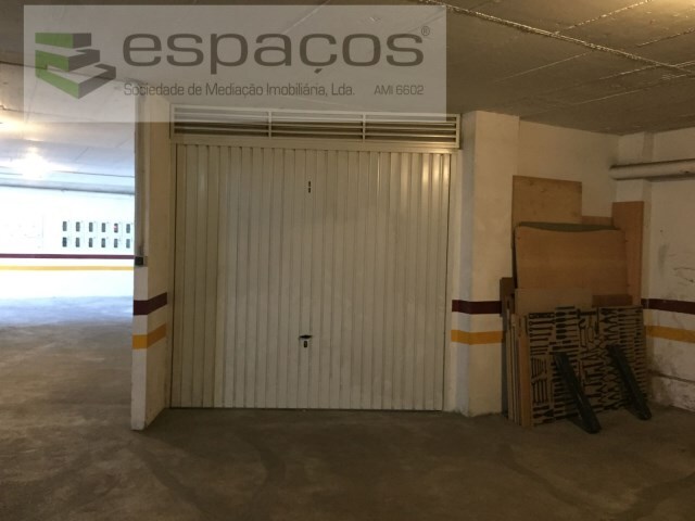 Garagem - Castelo Branco, Castelo Branco, Castelo Branco - Imagem grande