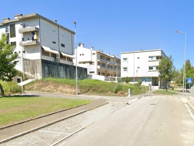 Terreno Urbano - Alvarelhos, Trofa, Porto - Imagem grande