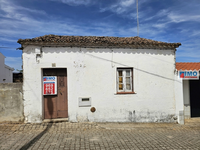 Moradia T2 - Malpica do Tejo, Castelo Branco, Castelo Branco - Imagem grande