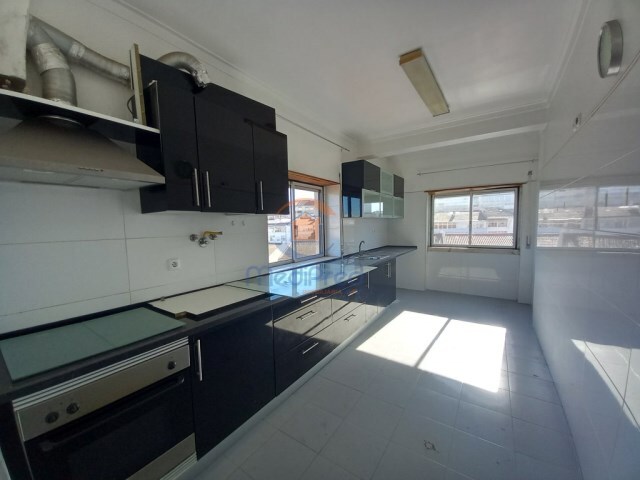 Apartamento - Laranjeiro, Almada, Setbal - Imagem grande