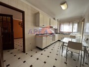 Apartamento T3 - Oliveira de Azemeis, Oliveira de Azemis, Aveiro - Miniatura: 1/9