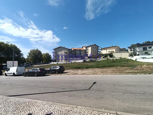 Terreno Urbano T0 - Arrifana, Santa Maria da Feira, Aveiro - Imagem grande