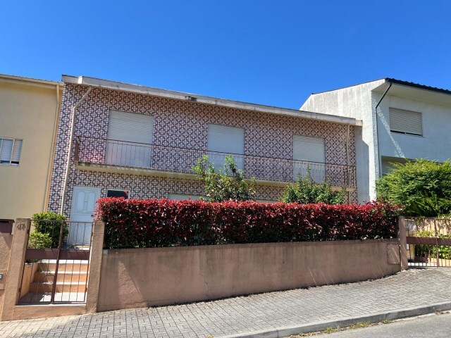 Moradia T5 - Vila Nova de Famalico, Vila Nova de Famalico, Braga - Imagem grande