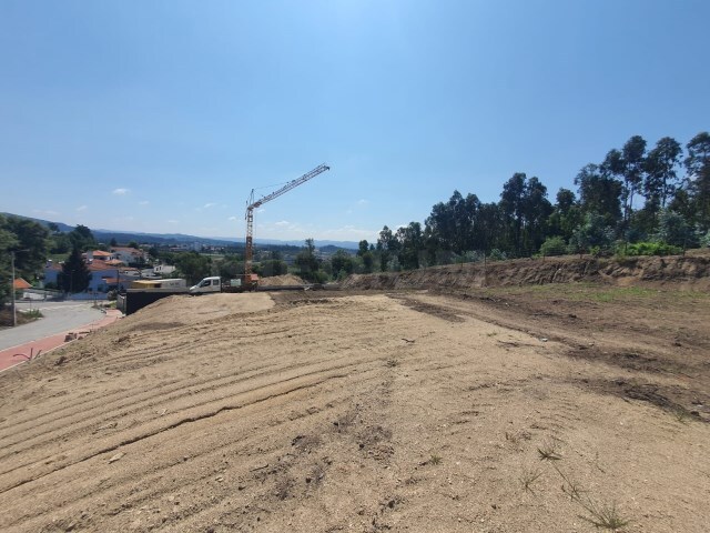 Terreno Rstico - Brufe, Vila Nova de Famalico, Braga - Imagem grande