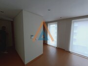 Apartamento T1 - Santa Maria da Feira, Santa Maria da Feira, Aveiro - Miniatura: 6/9