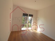 Apartamento T2 - Odivelas, Odivelas, Lisboa - Miniatura: 2/9