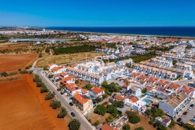 Moradia T2 - Vila Nova de Cacela, Vila Real de Santo Antnio, Faro (Algarve) - Miniatura: 54/67