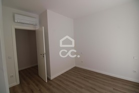 Apartamento T2 - Santa Maria Maior, Chaves, Vila Real - Miniatura: 28/46