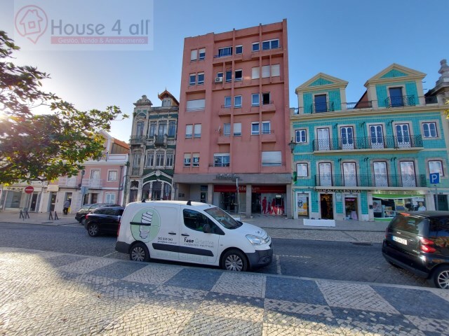 Comrcio - Nossa Senhora do Ppulo, Caldas da Rainha, Leiria - Imagem grande